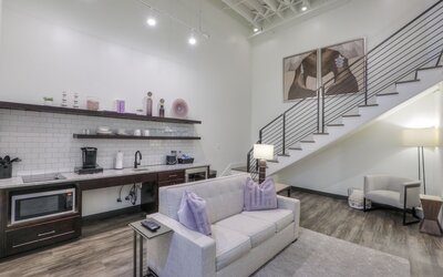 Studio 154 Luxury Hotel