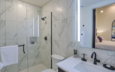 Studio 154 Luxury Hotel