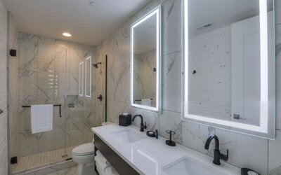 Studio 154 Luxury Hotel