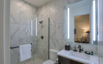 Studio 154 Luxury Hotel