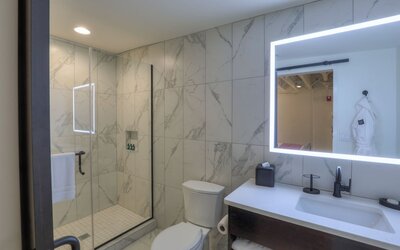 Studio 154 Luxury Hotel