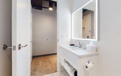 Studio 154 Luxury Hotel