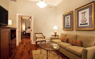 voco St. James Hotel by IHG