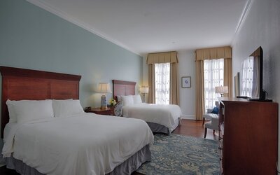 voco St. James Hotel by IHG