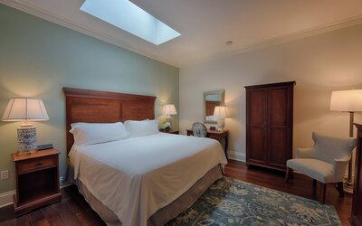 voco St. James Hotel by IHG