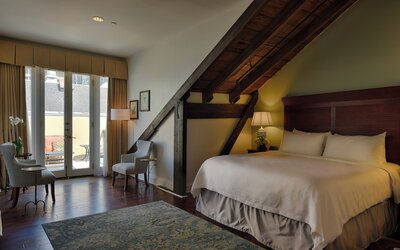 voco St. James Hotel by IHG