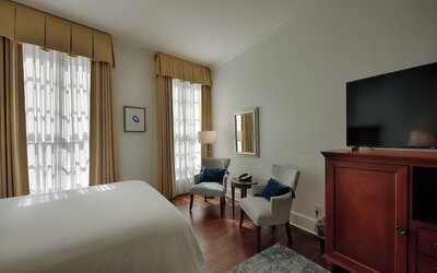 voco St. James Hotel by IHG