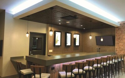 La Quinta Inn & Suites by Wyndham New Orleans Downtown