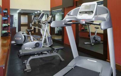 Fitness center with treadmills ans machines at the Hampton Inn & Suites Mexico City - Centro Historico.