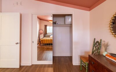 Palma Plaza Unit C