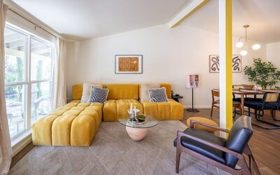 Palma Plaza Unit C