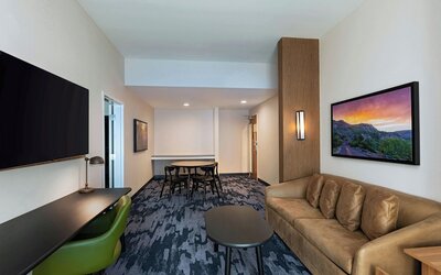 Fairfield Inn & Suites Austin Downtown