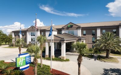 Holiday Inn Express & Suites New Orleans Airport South by IHG