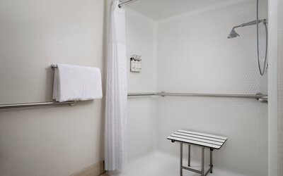Holiday Inn Express & Suites New Orleans Airport South by IHG