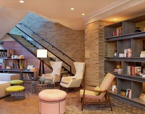 DoubleTree by Hilton Hotel Nashville Downtown