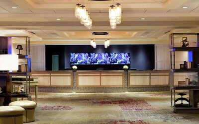 DoubleTree by Hilton Hotel Nashville Downtown