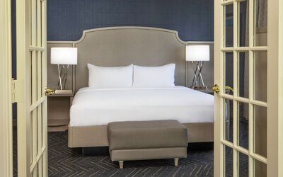 DoubleTree by Hilton Hotel Nashville Downtown