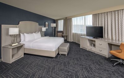 DoubleTree by Hilton Hotel Nashville Downtown