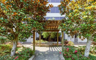 La Quinta Inn & Suites by Wyndham New Orleans Airport