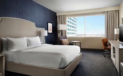 DoubleTree by Hilton Hotel Nashville Downtown