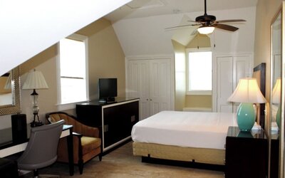 Elsa's Place Bed and Breakfast