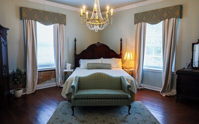 Ormond Manor