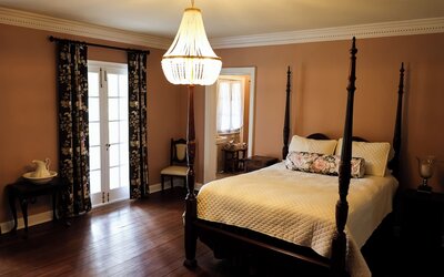 Ormond Manor
