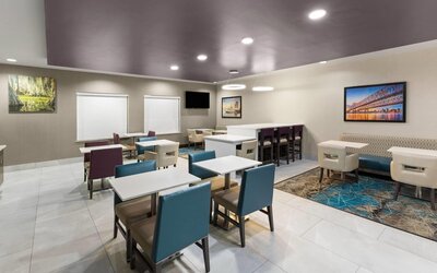 La Quinta Inn & Suites by Wyndham Boutte