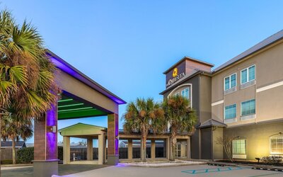 La Quinta Inn & Suites by Wyndham Boutte