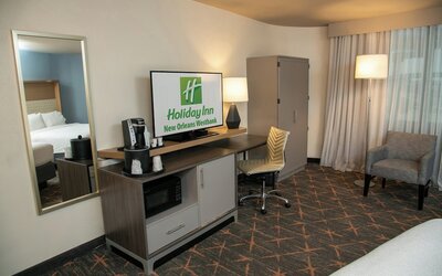 Holiday Inn New Orleans West Bank Tower by IHG