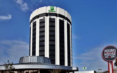 Holiday Inn New Orleans West Bank Tower by IHG