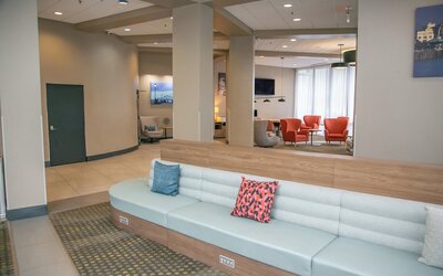 Holiday Inn New Orleans West Bank Tower by IHG