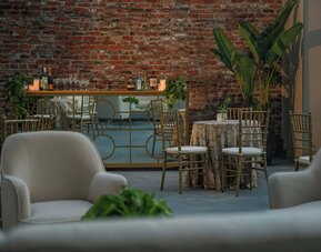 Hotel de la Poste – French Quarter, A Renaissance Hotel