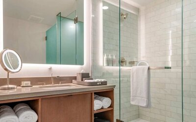 ONE11 Hotel
