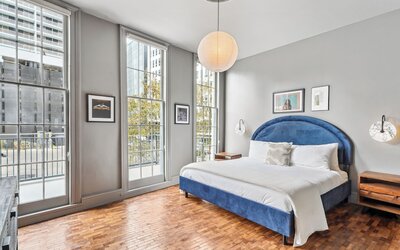 The Mary Beth Hotel & Gallery