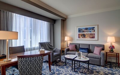 Loews New Orleans Hotel