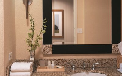 Loews New Orleans Hotel
