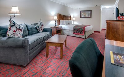 Ramada by Wyndham Metairie New Orleans Airport