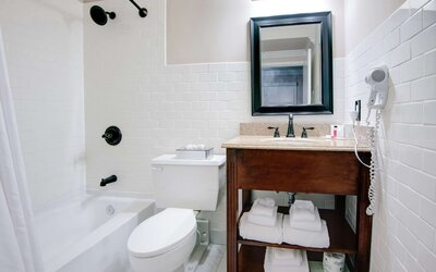 Ramada by Wyndham Metairie New Orleans Airport