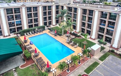 Ramada by Wyndham Metairie New Orleans Airport