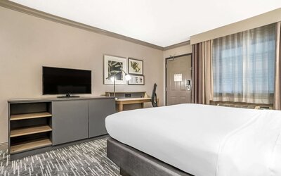 Country Inn & Suites by Radisson, Metairie (New Orleans), LA