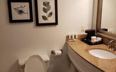 Country Inn & Suites by Radisson, Metairie (New Orleans), LA