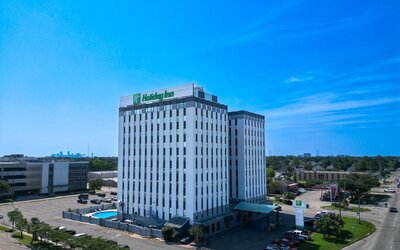 Holiday Inn Metairie New Orleans by IHG