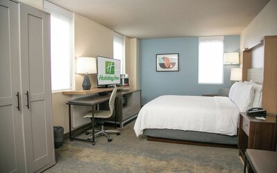 Holiday Inn Metairie New Orleans by IHG
