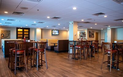 Holiday Inn Metairie New Orleans by IHG