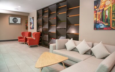 Holiday Inn Metairie New Orleans by IHG