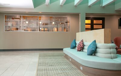Holiday Inn Metairie New Orleans by IHG