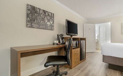 Best Western Plus Westbank