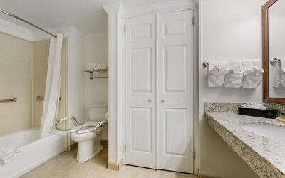 Best Western Plus Westbank