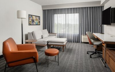 Courtyard by Marriott New Orleans Metairie